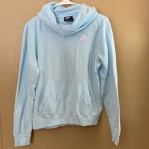 NWOT Nike hoodie. Womens S.